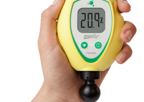 Maxtec MaxO₂+AE Scuba nitrox analyser met externe MAX-250E sensor op spiraalslang voor zuurstofmeting duikfles op afstand